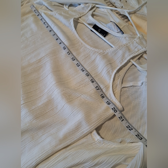 Carole Little Cardigan tank set in Ivory Color - Picture 11 of 11